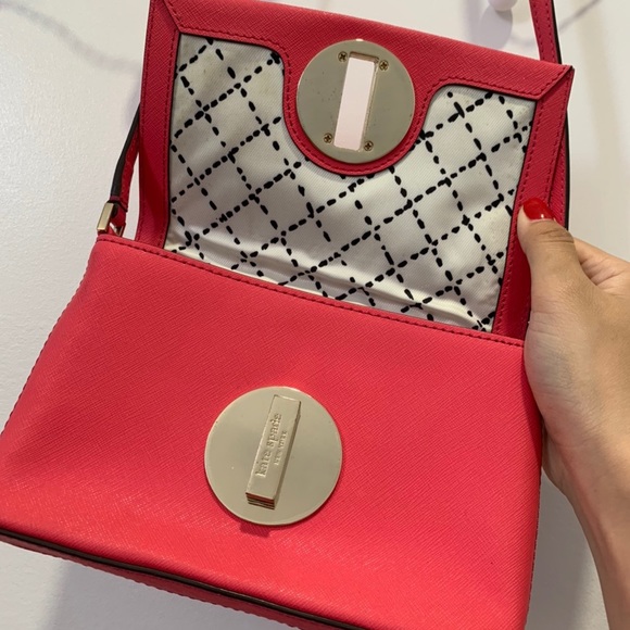 Kate Spade ♠️  Crossbody TwistLock Bag - Picture 2 of 3